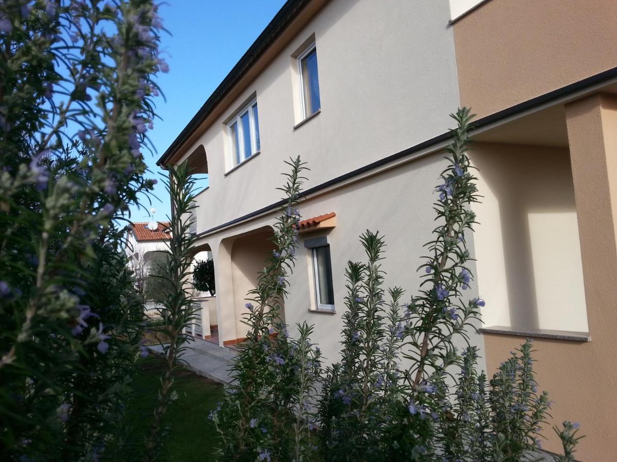Apartmani Anita Malinska Exterior foto