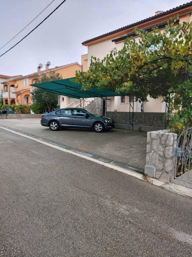 Apartmani Anita Malinska Exterior foto