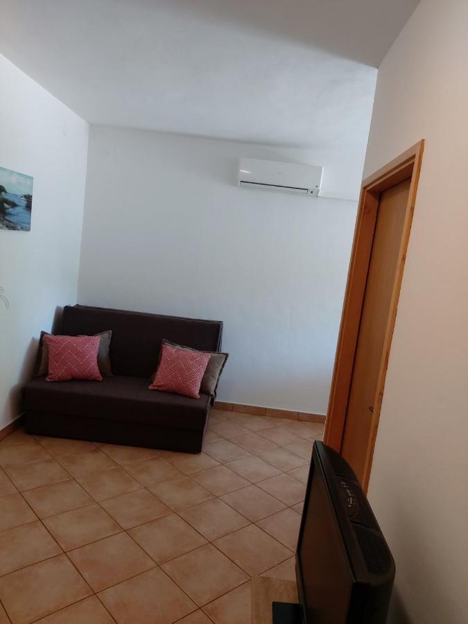 Apartmani Anita Malinska Exterior foto